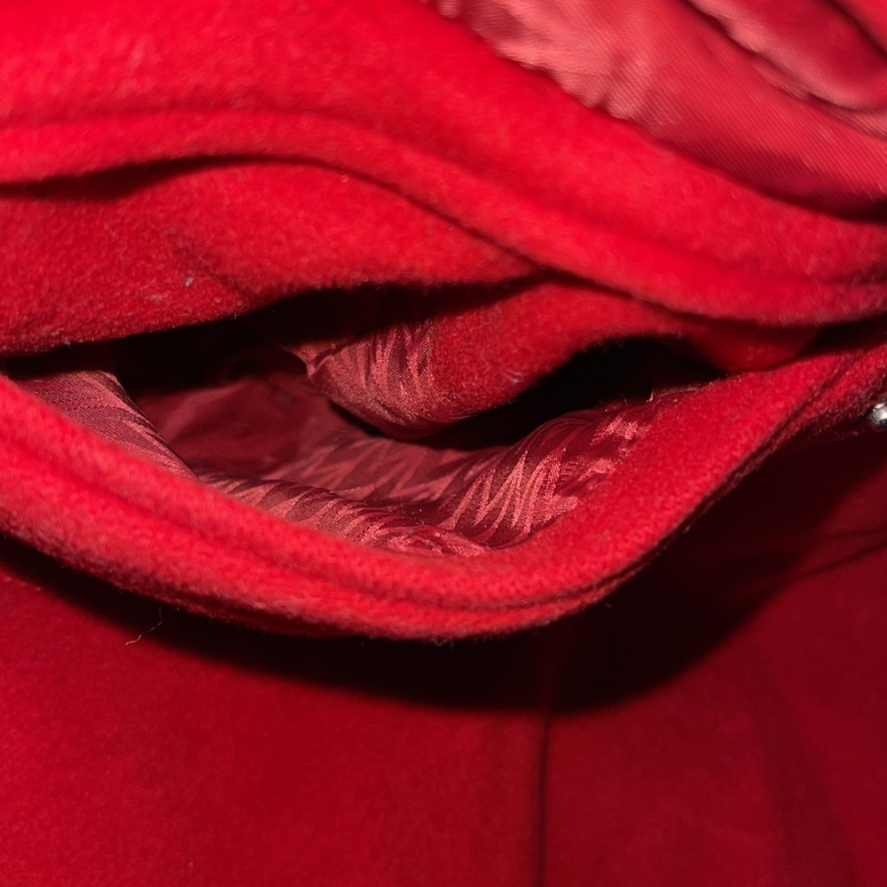 MICHAEL KORS RED WOOL COAT! Zipper & Snap Close Front & Low Pockets. Zip top pkt - Picture 11 of 12